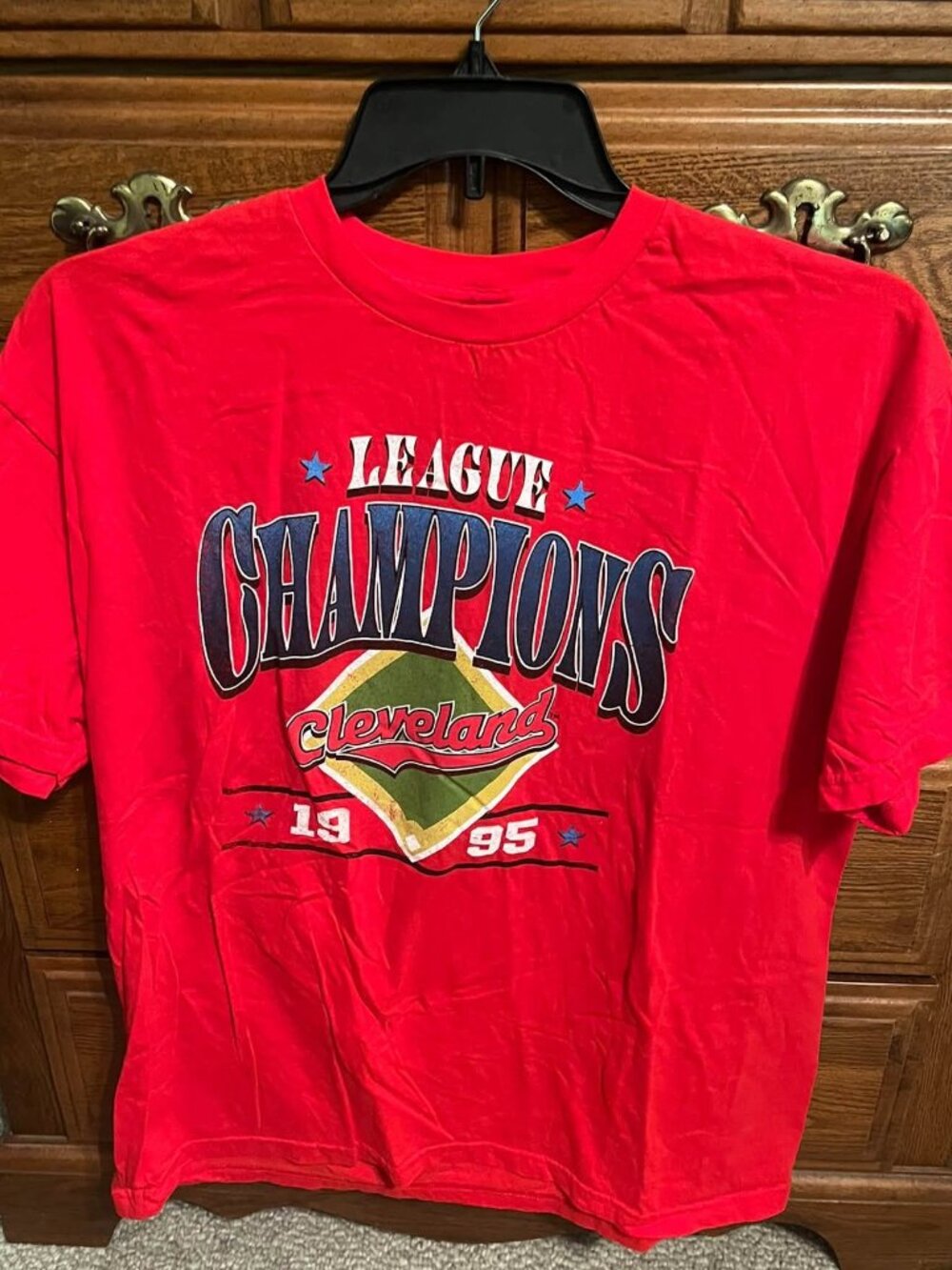 Vintage 1995 Cleveland Baseball League Champions T-Shirt Red Size [XL]